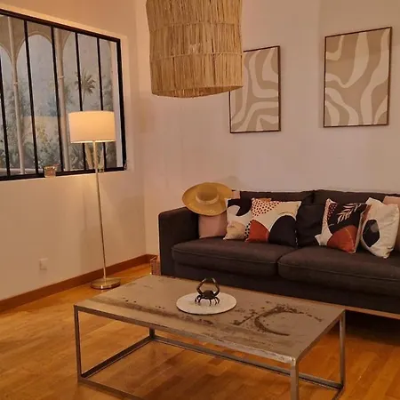 펜션 La Maison Du Caboteur- Plein Centre 8p 프풀리귀앙